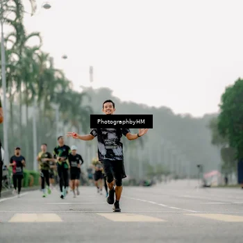 Runner Photo 6659890