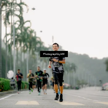 Runner Photo 6659899