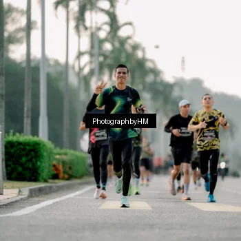 Runner Photo 6659921