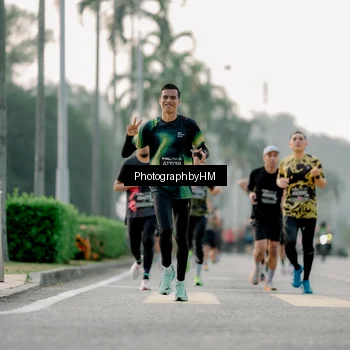 Runner Photo 6659923
