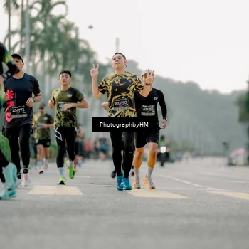 Runner Photo 6659933