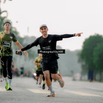Runner Photo 6659942