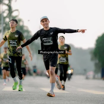 Runner Photo 6659948