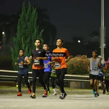 Runner Photo 6659962