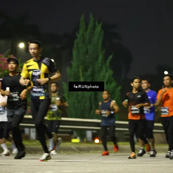 Runner Photo 6659969
