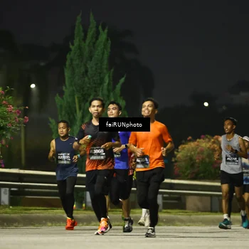 Runner Photo 6659994