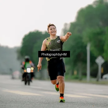 Runner Photo 6660003