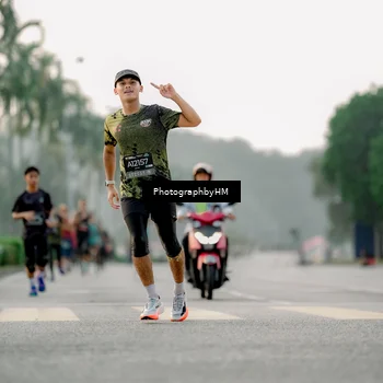 Runner Photo 6660018