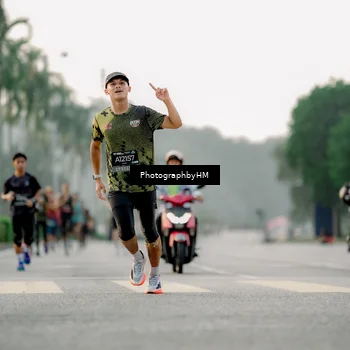 Runner Photo 6660020