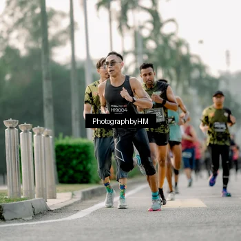 Runner Photo 6660051