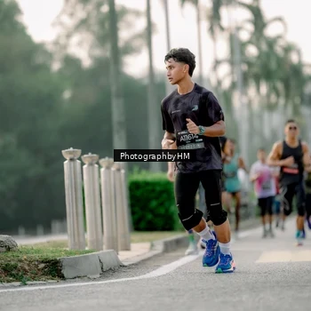 Runner Photo 6660053