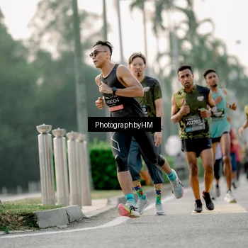 Runner Photo 6660054
