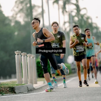 Runner Photo 6660055