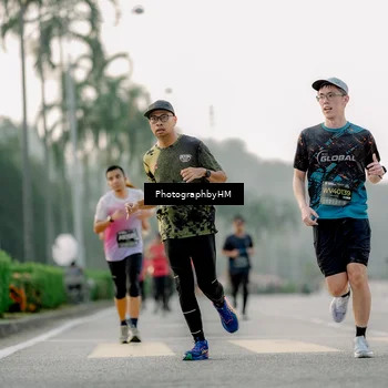 Runner Photo 6660068