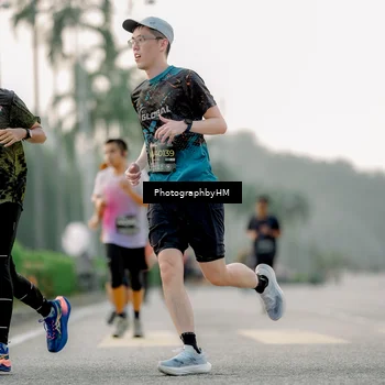 Runner Photo 6660076