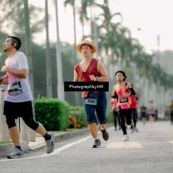 Runner Photo 6660093