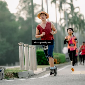 Runner Photo 6660101