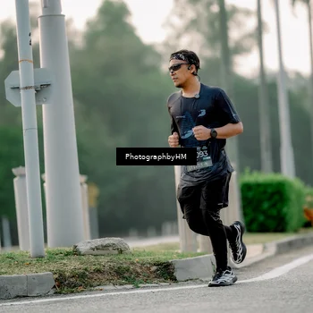 Runner Photo 6660132