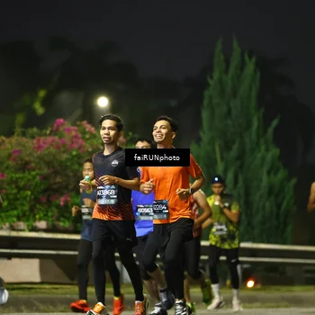 Runner Photo 6660139