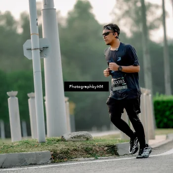 Runner Photo 6660150