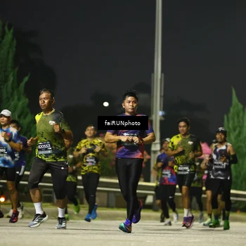 Runner Photo 6660192