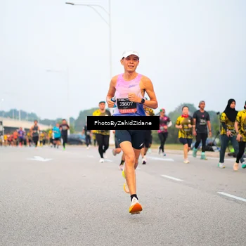 Runner Photo 6660368