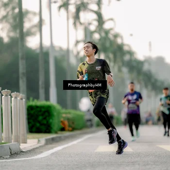 Runner Photo 6660436