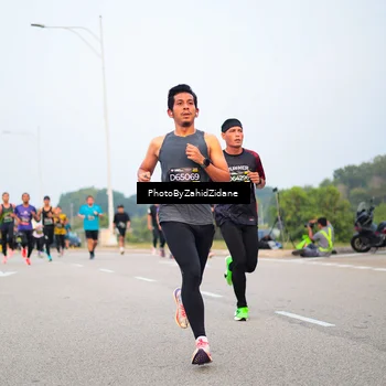 Runner Photo 6660439