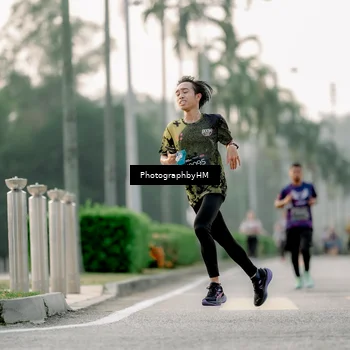 Runner Photo 6660440