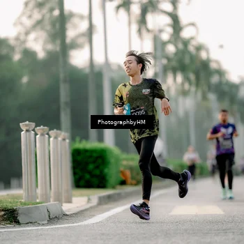Runner Photo 6660442