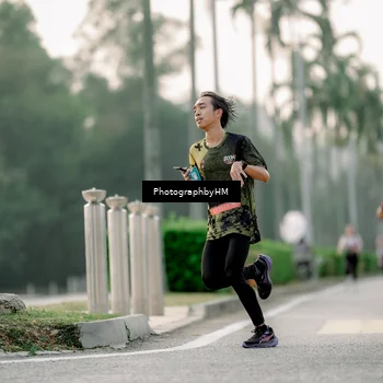 Runner Photo 6660444
