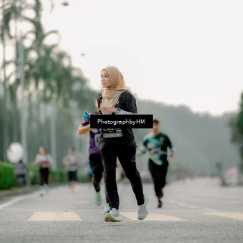 Runner Photo 6660463