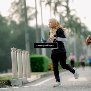 Runner Photo 6660475