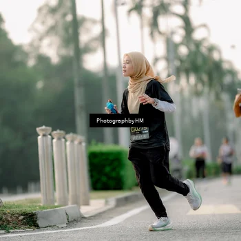Runner Photo 6660478