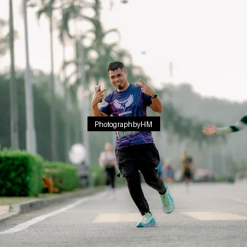 Runner Photo 6660489