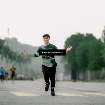 Runner Photo 6660499
