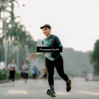 Runner Photo 6660505