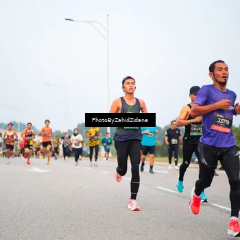 Runner Photo 6660509