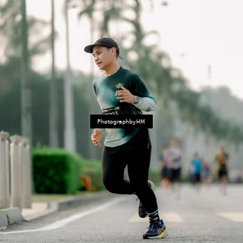 Runner Photo 6660513
