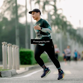 Runner Photo 6660514