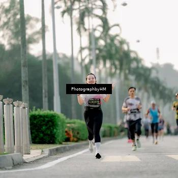 Runner Photo 6660523