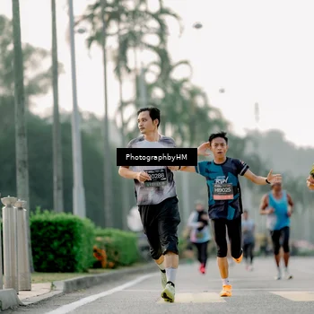 Runner Photo 6660552