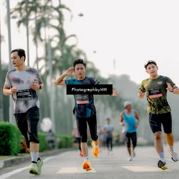 Runner Photo 6660558