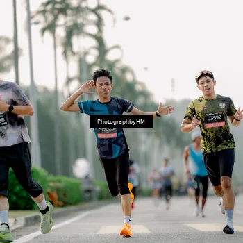 Runner Photo 6660563