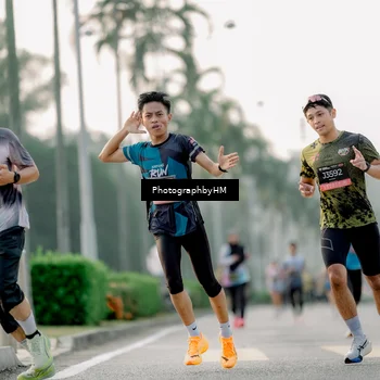 Runner Photo 6660569