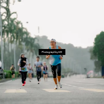 Runner Photo 6660585