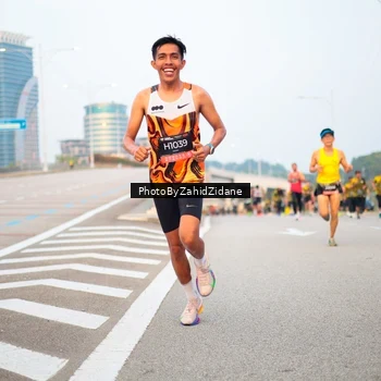 Runner Photo 6660588