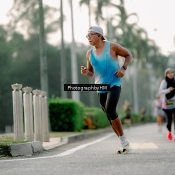 Runner Photo 6660597