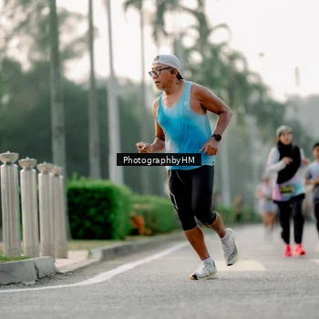Runner Photo 6660599