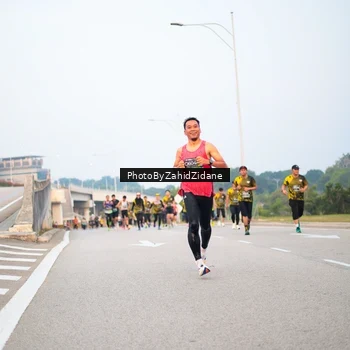 Runner Photo 6660612